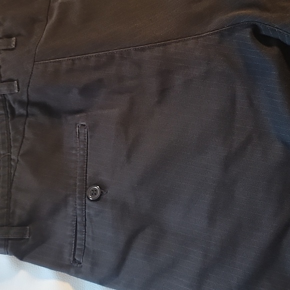 VOLCOM STONE Mens Black Striped Casual Size 31 Shorts - Picture 6 of 8